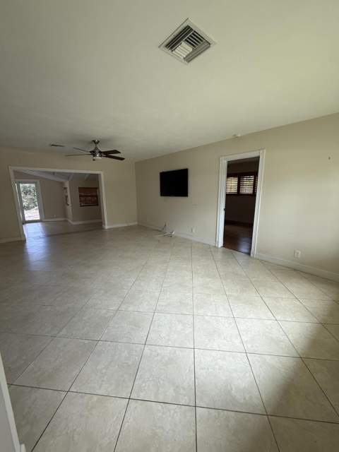 2456 Middle River Drive, Fort Lauderdale FL - photo 16 of 19