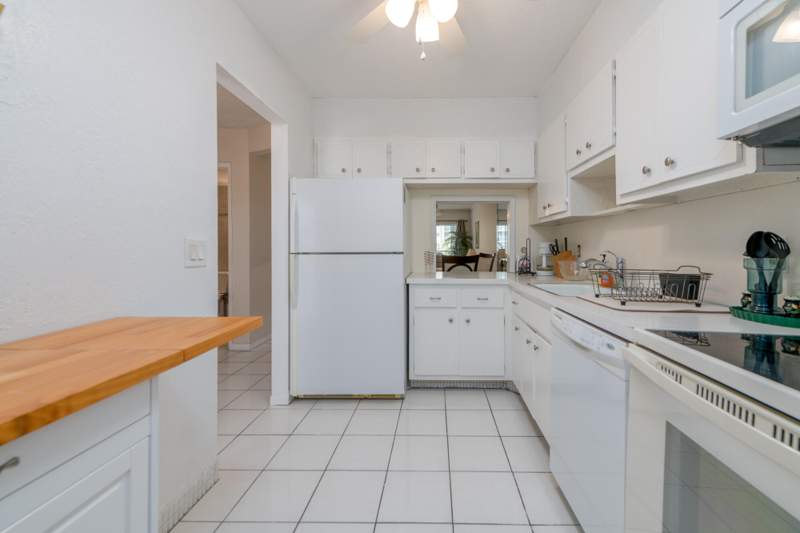 2 bedroom Condominium at 2731 NE 14th Street Causeway #427, Garden-Aire Village, Pompano Beach — photo 5