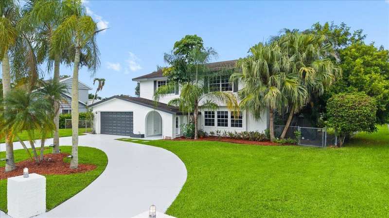 4 bedroom Single Family Residence at 3179 Hoylake Road, Palm Beach Natl Golf And Country Club Estates 1, Lake Worth — photo 1