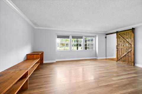 3179 Hoylake Road, Lake Worth FL - photo 12 of 55