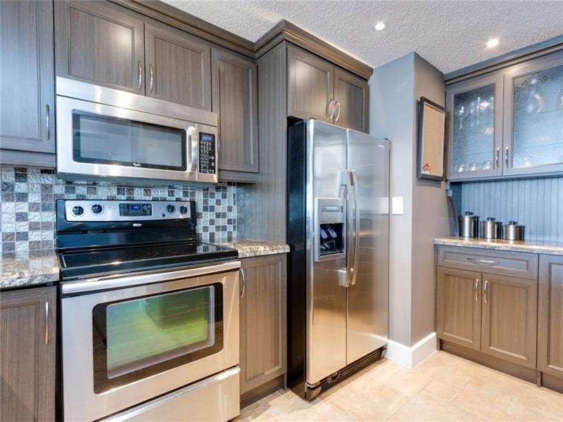 2 bedroom Condominium at 121 Golden Isles Drive #806, Dorsey Arms Condo, Hallandale Beach — photo 1