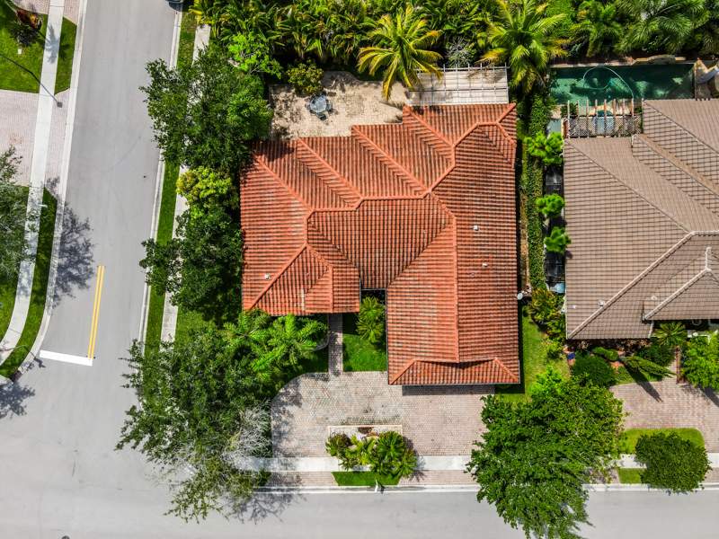 4 bedroom Single Family Residence at 1150 SW 189th Avenue, Vulcan Materials Company Plat, Pembroke Pines — photo 2