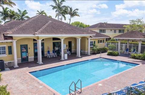 6051 SW 19th Court, North Lauderdale FL - photo 15 of 16