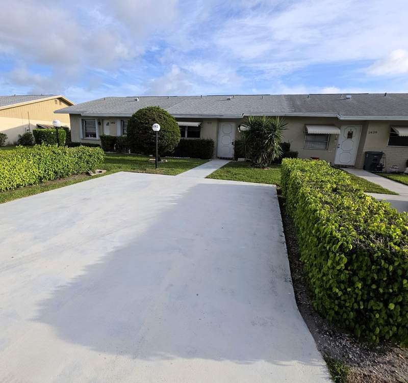 2 bedroom Villa at 5445 Glenda Street, Cypress Lakes 6-A, West Palm Beach — photo 3