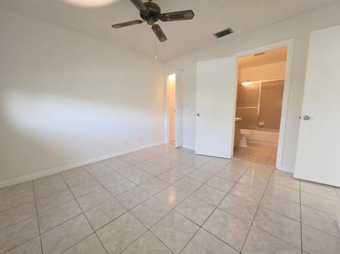 5445 Glenda Street, West Palm Beach FL - photo 16 of 42