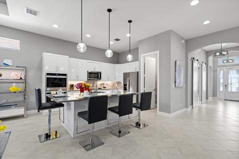 12735 SW Sunrise Lake Terrace, Port St. Lucie FL - photo 9 of 36