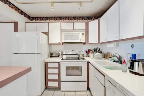 160 Cypress Club Drive #630, Pompano Beach FL - photo 10 of 45
