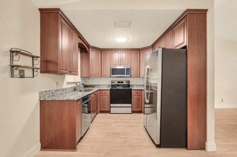 427 Las Palmas Street, Royal Palm Beach FL - photo 11 of 42