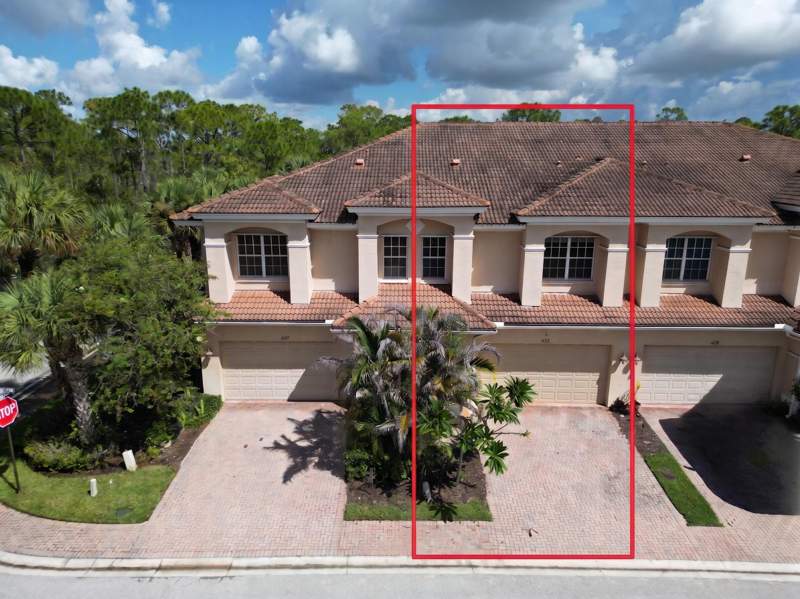 3 bedroom Townhouse at 423 SW Walking Path, Whitemarsh Reserve, Stuart — photo 3