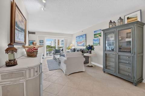 3215 S Ocean Boulevard #302, Highland Beach FL - photo 9 of 52