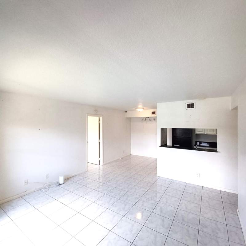 2 bedroom Condominium at 7221 Golf Colony Court #102, Lucerne Lakes Golf Colony, Lake Worth — photo 5