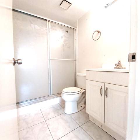 7221 Golf Colony Court #102, Lake Worth FL - photo 12 of 27