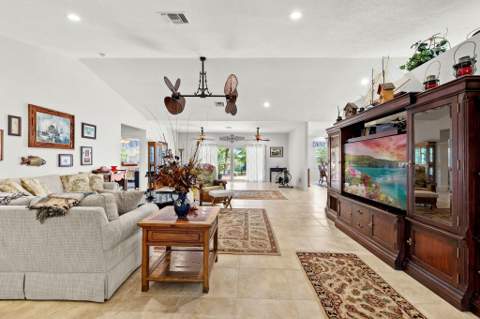 19005 SW Grey Fox Trail, Indiantown FL - photo 10 of 70