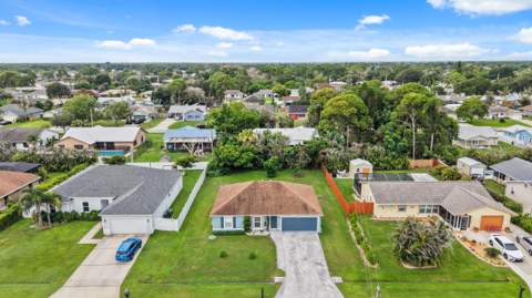 282 SE Walsh Terrace, Port St. Lucie FL - photo 24 of 37