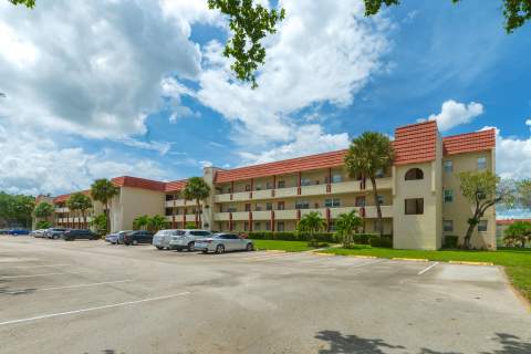 2901 E Sunrise Lakes Drive #310, Sunrise FL - photo 16 of 28