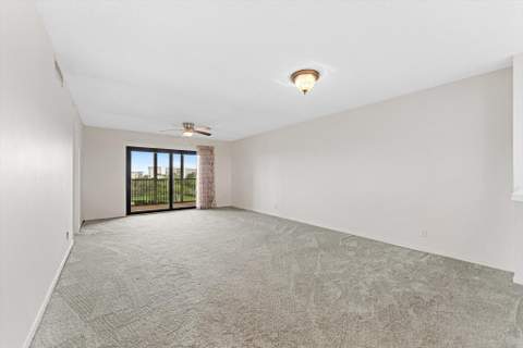 2112 S Cypress Bend Drive #607, Pompano Beach FL - photo 11 of 28