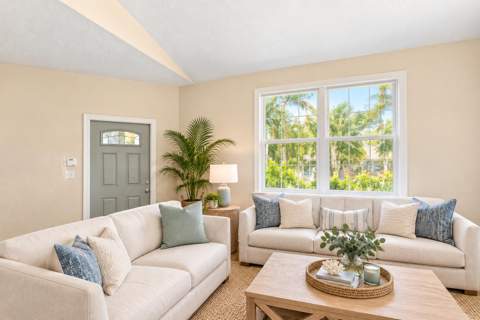 6060 Azalea Circle, West Palm Beach FL - photo 9 of 32