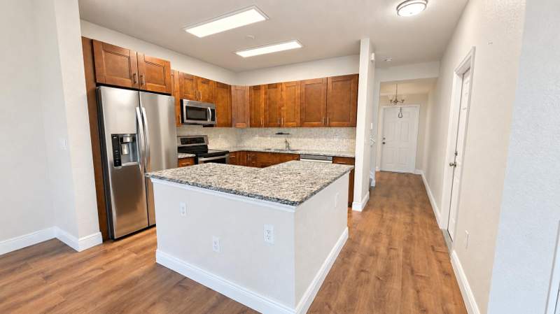 2 bedroom Townhouse at 4114 Emerald Vista, Emerald Lake Townhomes, Lake Worth — photo 5