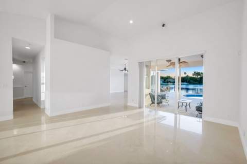 5057 Countrybrook Drive, Cooper City FL - photo 6 of 57