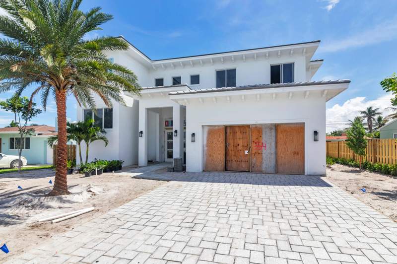 4 bedroom Single Family Residence at 354 Laurie Road, Homewood 4th Add, West Palm Beach — photo 3
