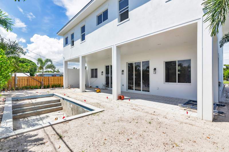 4 bedroom Single Family Residence at 354 Laurie Road, Homewood 4th Add, West Palm Beach — photo 5