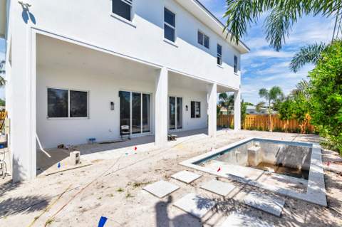 354 Laurie Road, West Palm Beach FL - photo 6 of 7
