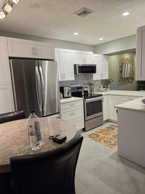 9809 Riverside Drive #51-5, Coral Springs FL - photo 8 of 27