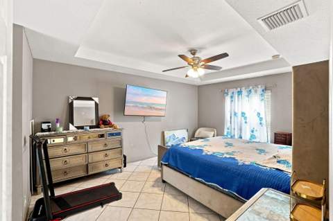 491 SW Namoit Place, Port St. Lucie FL - photo 21 of 57