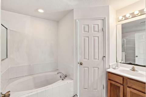491 SW Namoit Place, Port St. Lucie FL - photo 23 of 57