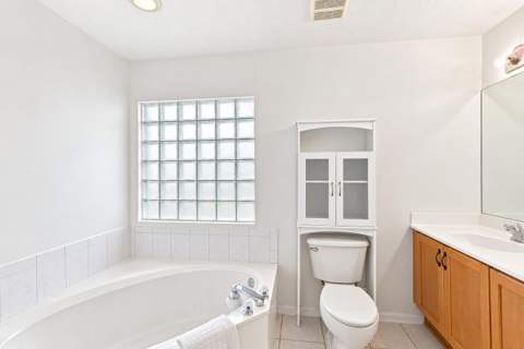 6060 Azalea Circle, West Palm Beach FL - photo 14 of 32
