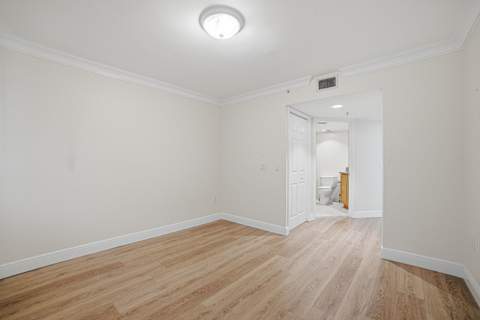 2009 SE 10th Avenue #309, Fort Lauderdale FL - photo 8 of 39