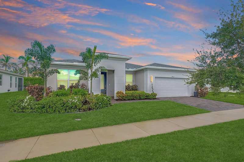 3 bedroom Single Family Residence at 11821 SW Lyra Drive, Manderlie, Port St. Lucie — photo 1