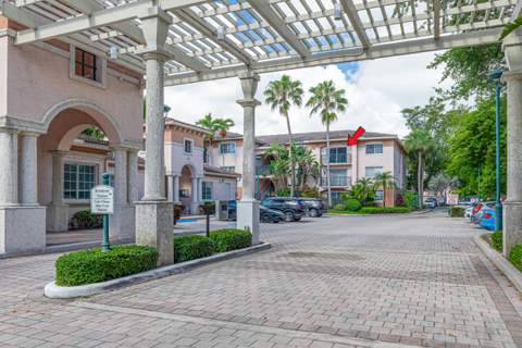 2009 SE 10th Avenue #309, Fort Lauderdale FL - photo 19 of 39