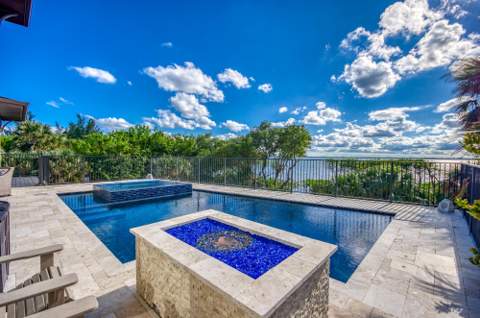 7683 Pelican Pointe Drive, Jensen Beach FL - photo 8 of 49