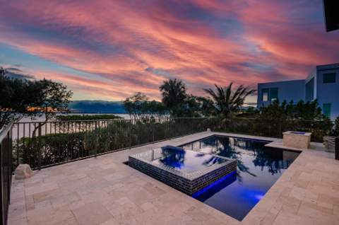 7683 Pelican Pointe Drive, Jensen Beach FL - photo 10 of 49