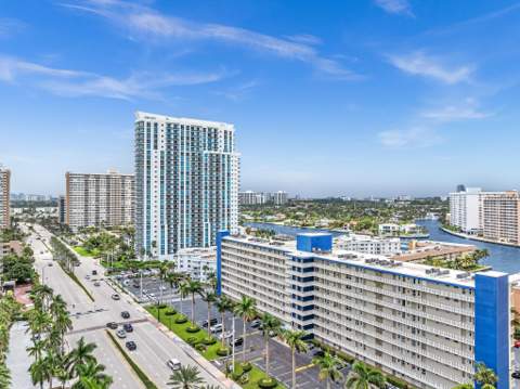 1945 S Ocean Drive #502, Hallandale Beach FL - photo 23 of 52