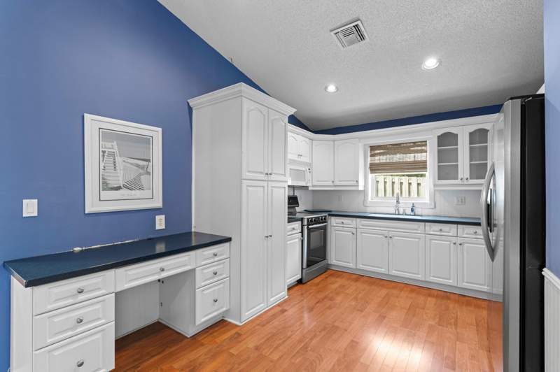 3 bedroom Single Family Residence at 4120 NW 1st Court, Hanover Square, Delray Beach — photo 5