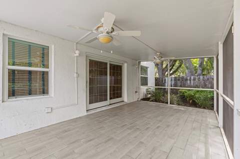 4120 NW 1st Court, Delray Beach FL - photo 17 of 27