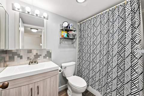 805 W Oakland Park Boulevard, Oakland Park FL - photo 20 of 25