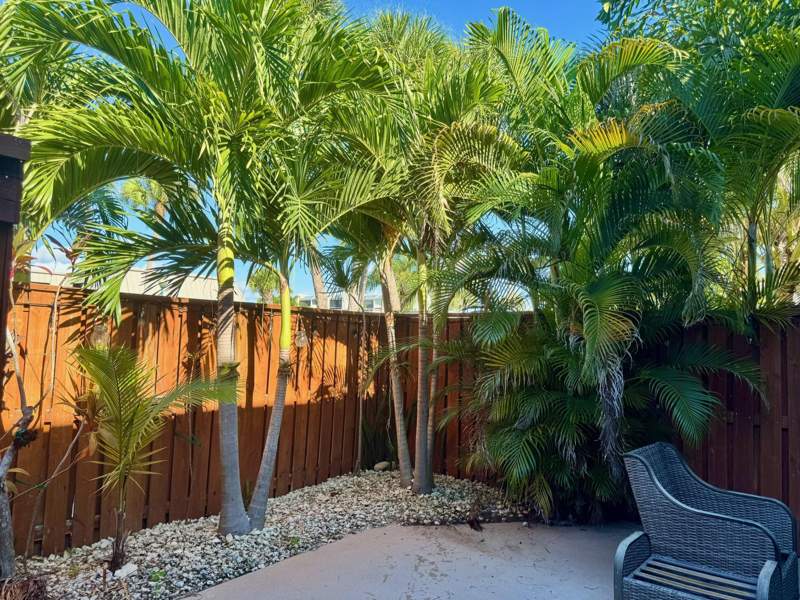 2 bedroom Townhouse at 1420 Ocean Way #25A, Jupiter I Phase 3, Jupiter — photo 3
