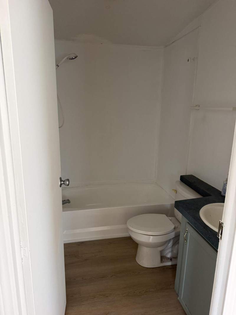 3 bedroom Manufactured Home at 1680 SW 85th Avenue, Park City Sec One, Davie — photo 4