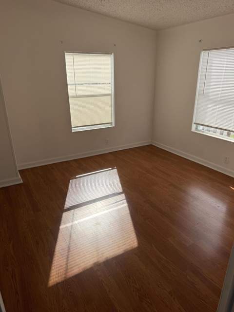 1680 SW 85th Avenue, Davie FL - photo 6 of 10