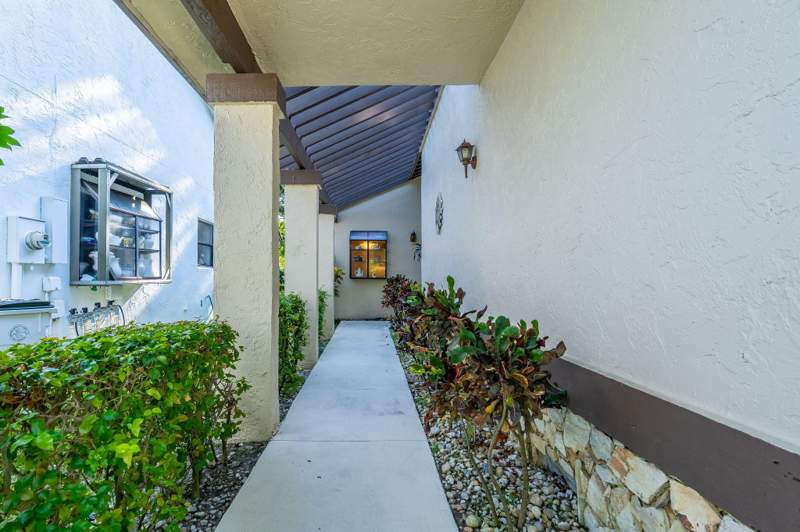 3 bedroom Single Family Residence at 2420 Fiddleleaf Avenue, Tartan Coconut Creek-Parcel, Coconut Creek — photo 4