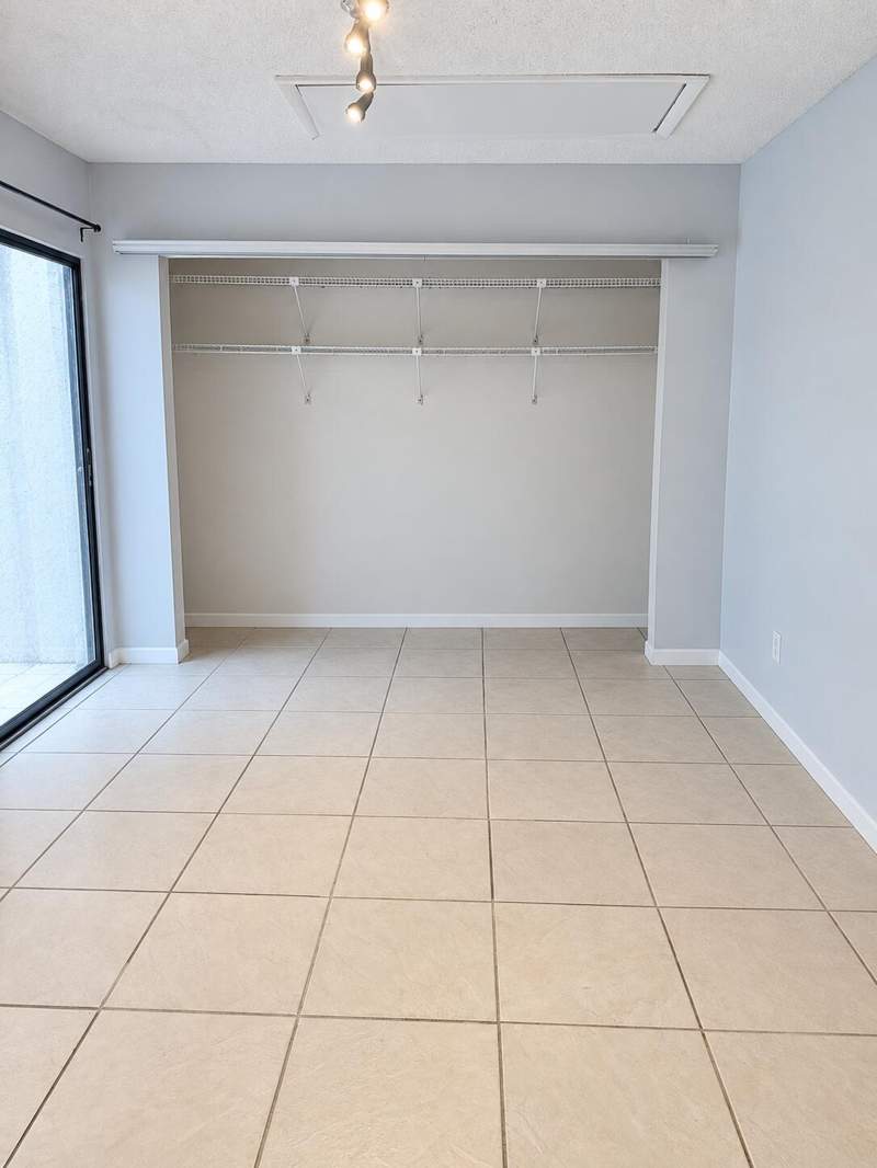 2 bedroom Townhouse at 900 NW 79th Terrace, Jacaranda Parcel 482, Plantation — photo 3