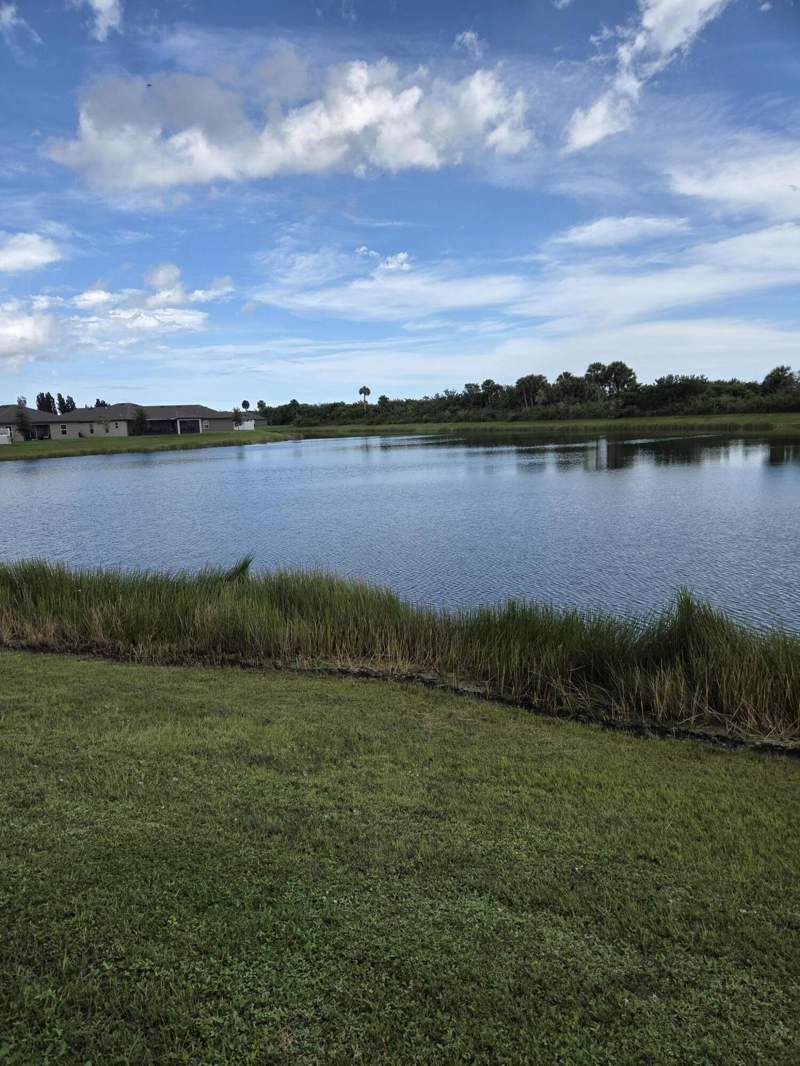 4 bedroom Single Family Residence at 5342 Imagination Drive, Celebration Pointe, Fort Pierce — photo 2