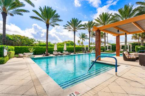 155 S Ocean Avenue #305, Palm Beach Shores FL - photo 19 of 81
