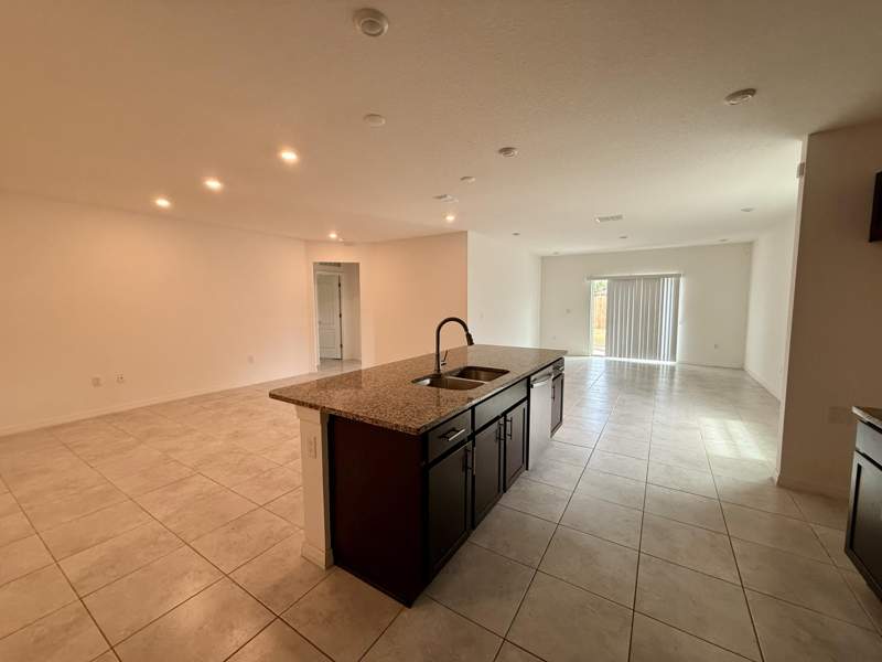 3 bedroom Single Family Residence at 582 SW Sea Holly Terrace, Port St Lucie Section 13, Port St. Lucie — photo 3