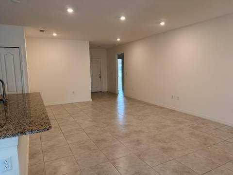 582 SW Sea Holly Terrace, Port St. Lucie FL - photo 11 of 24