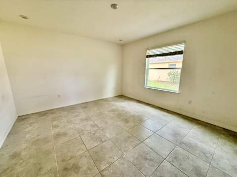 582 SW Sea Holly Terrace, Port St. Lucie FL - photo 15 of 24