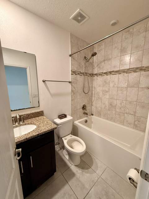 582 SW Sea Holly Terrace, Port St. Lucie FL - photo 18 of 24